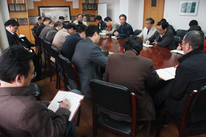 齊心協(xié)力保增長(zhǎng) 科學(xué)發(fā)展謀新路——我院召開2011年末經(jīng)營(yíng)工作會(huì)議