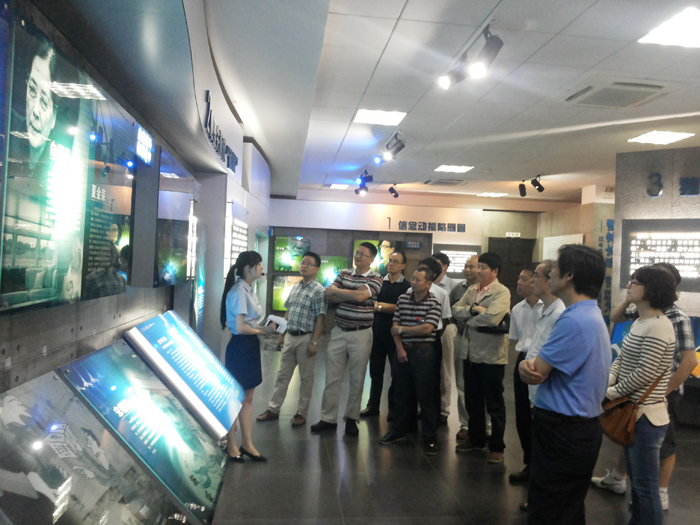 我院黨員領(lǐng)導(dǎo)干部開展黨風(fēng)廉政建設(shè)警示教育活動