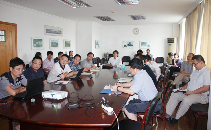 立足當(dāng)前保增長 著眼未來促轉(zhuǎn)型——我院召開8月份生產(chǎn)經(jīng)營工作會議