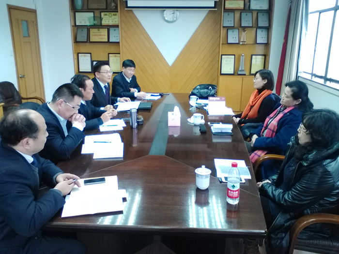 我院召開(kāi)領(lǐng)導(dǎo)班子專題民主生活會(huì)