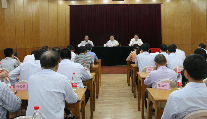 我院副院長述職考評會如期舉行