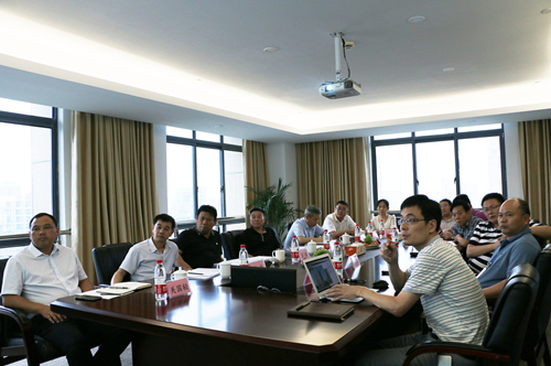 中國建材集團高級專務(wù)馬建國一行到公司調(diào)研