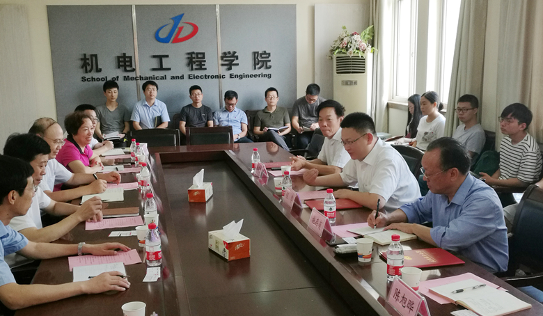 探索校企合作 謀求創(chuàng)新轉(zhuǎn)型——公司領(lǐng)導(dǎo)專訪武漢理工大學(xué)