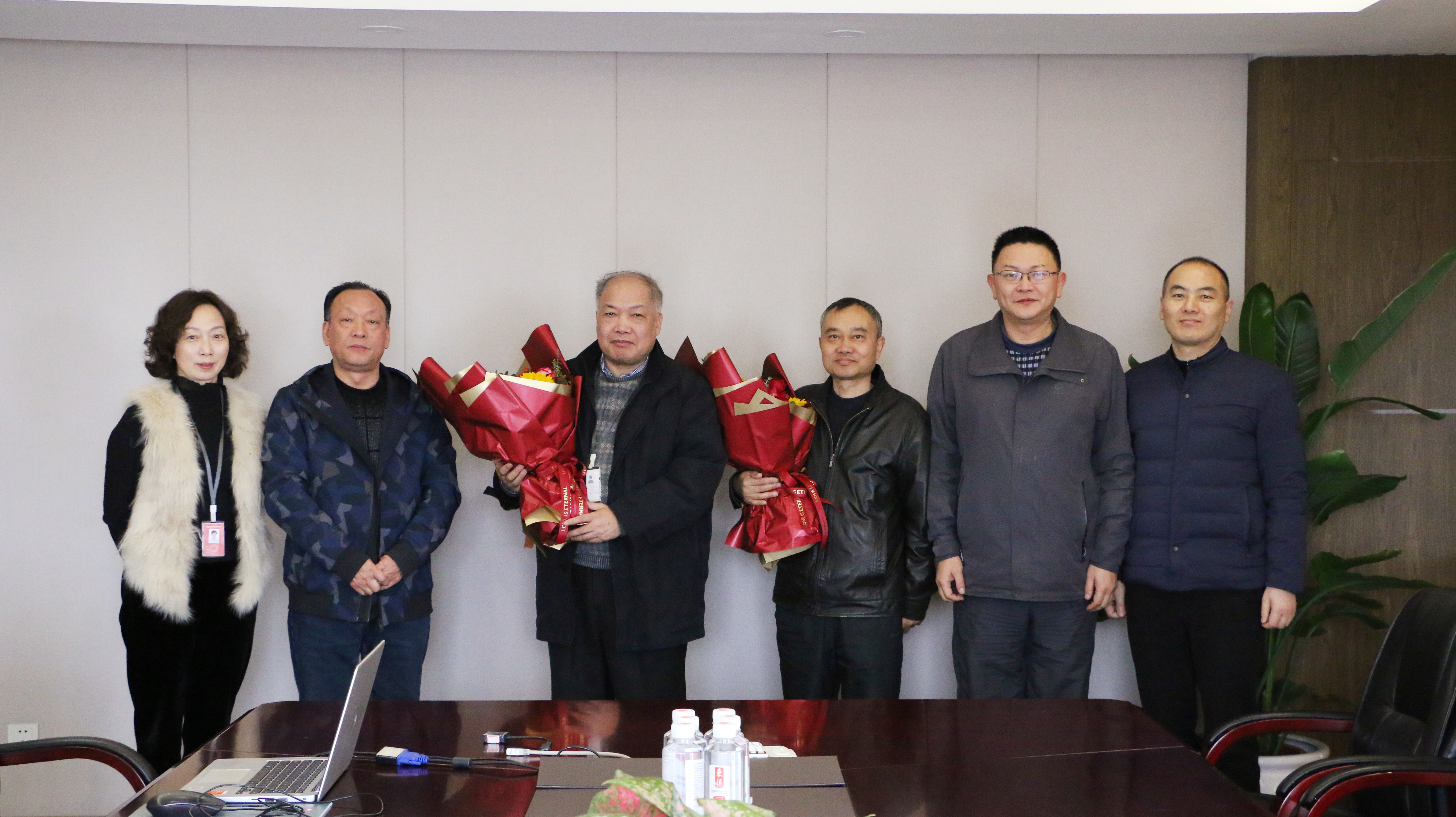 公司召開“國防工匠”座談會