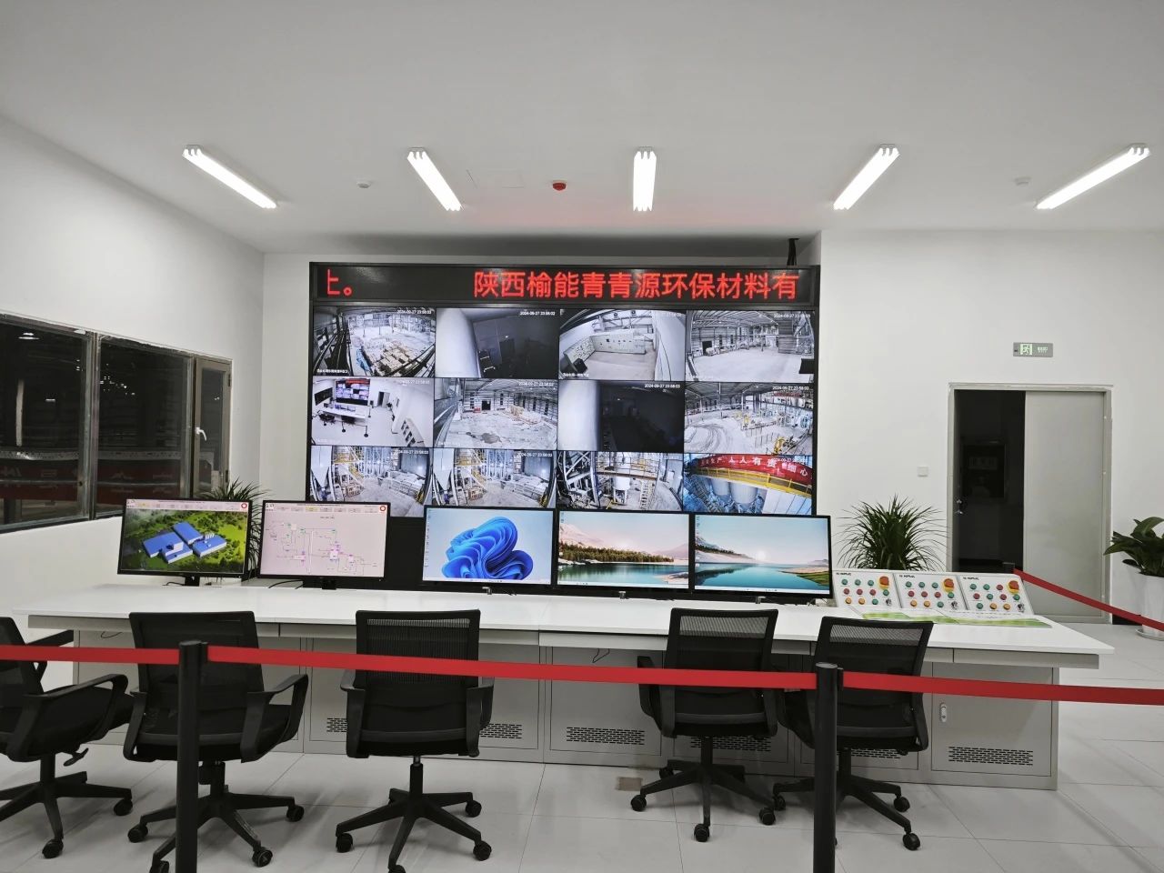 173588369127648422n4.jpg 4.jpg